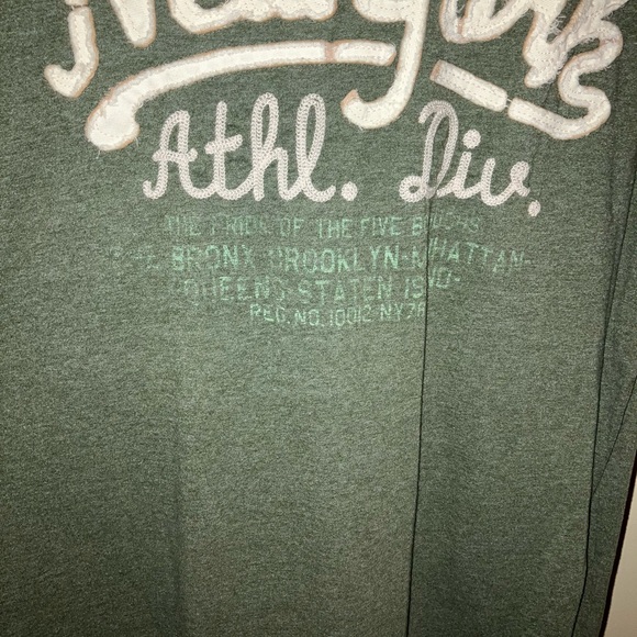 New york city athletic department classic old navy stitched design t shirt large - Picture 2 of 10